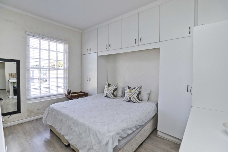 To Let 2 Bedroom Property for Rent in Kenilworth Western Cape